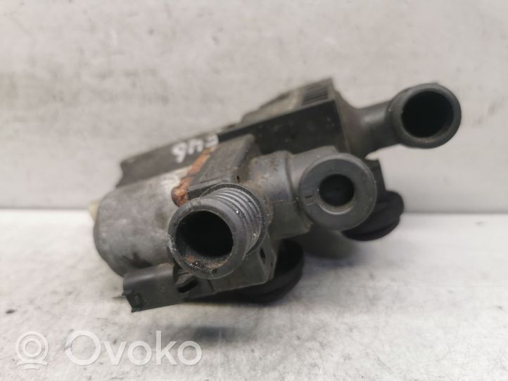 BMW 3 E46 Elektriskais cirkulācijas sūknītis 64118369807