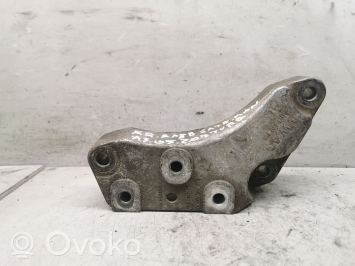 Audi A3 S3 A3 Sportback 8P Supporto di montaggio scatola del cambio 1K0199117AC