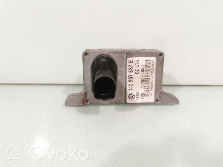 Volkswagen Golf IV ESP (elektroniskās stabilitātes programmas) sensors (paātrinājuma sensors) 1J2907637E