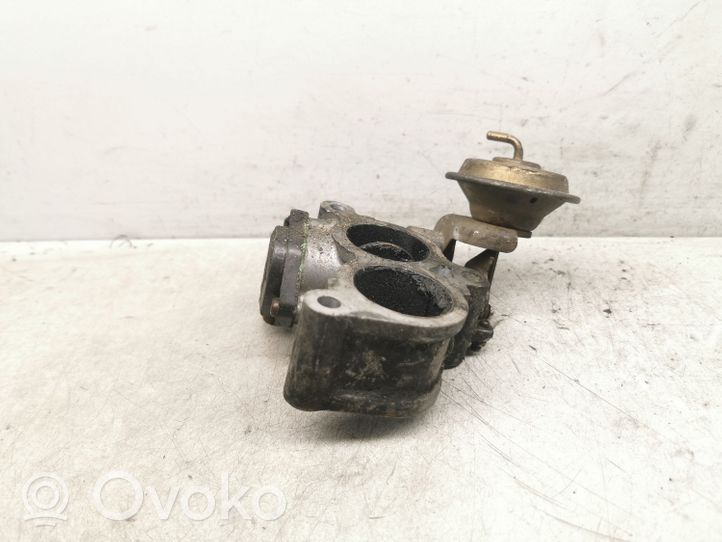 Toyota Corolla E120 E130 Throttle body valve 