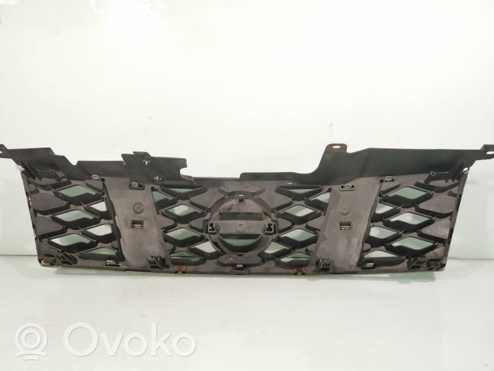 Nissan X-Trail T31 Maskownica / Grill / Atrapa górna chłodnicy 62310JG40A50A