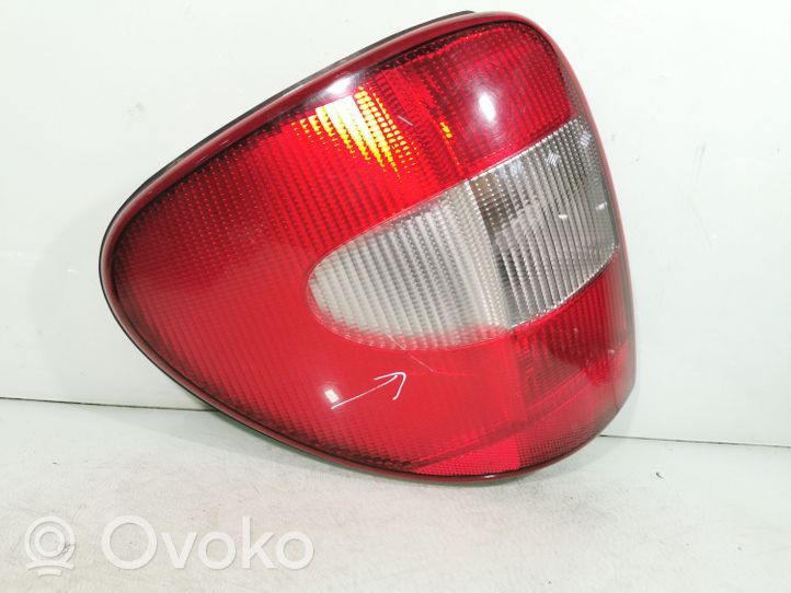 Chrysler Voyager Lampa tylna 