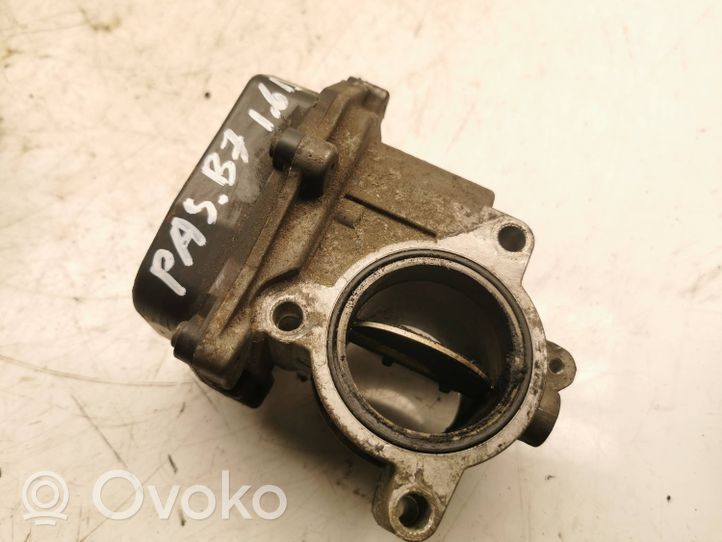 Volkswagen PASSAT B7 Throttle body valve 03L128063Q