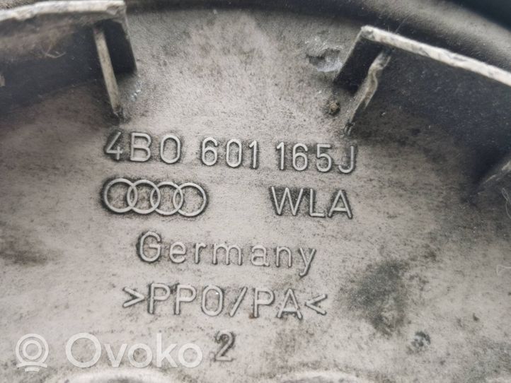 Audi A6 S6 C5 4B Gamyklinis rato centrinės skylės dangtelis (-iai) 4B0601165J