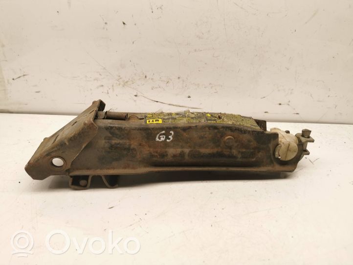 Volkswagen Golf III Lift Jack 1h0011031