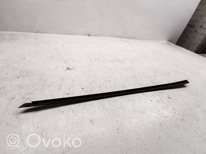 Saab 9-3 Ver2 Rivestimento modanatura del vetro della portiera anteriore 