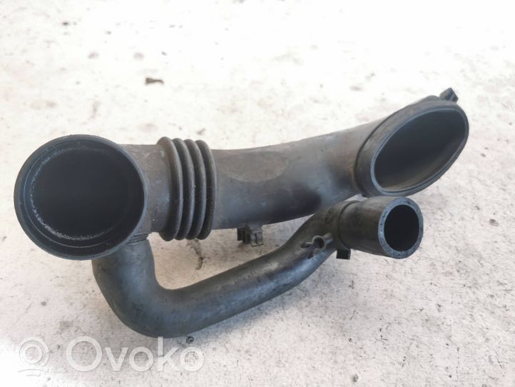 Land Rover Freelander Tuyau d'admission d'air turbo 13717785066