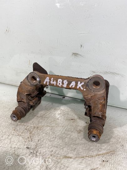 Audi A4 S4 B8 8K Supporto della pinza del freno posteriore 