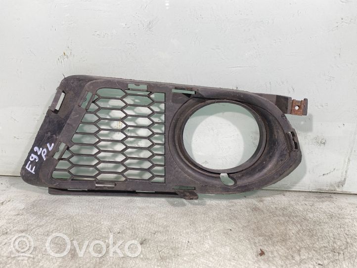 BMW 3 E92 E93 Grille antibrouillard avant 15857711