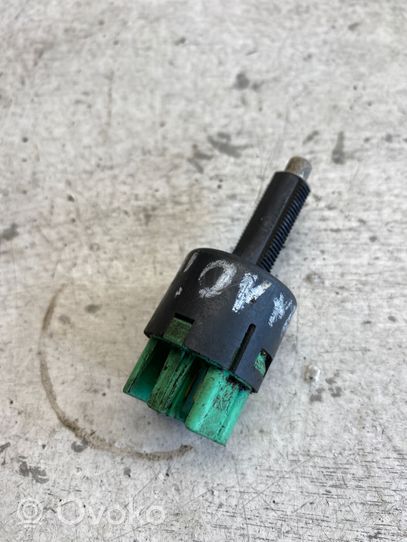 Mitsubishi Grandis Interruptor sensor del pedal de freno 