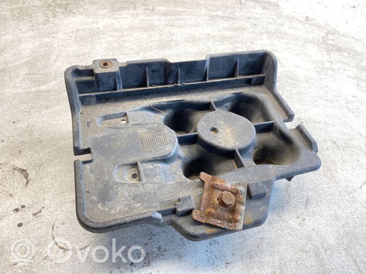 Audi A3 S3 8L Vassoio batteria 1j0915333a