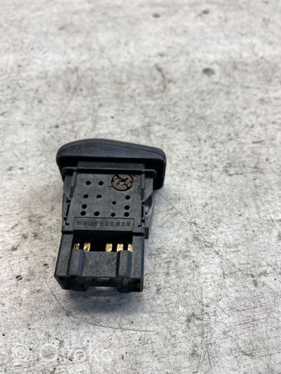 Honda CR-V Hazard light switch M19620