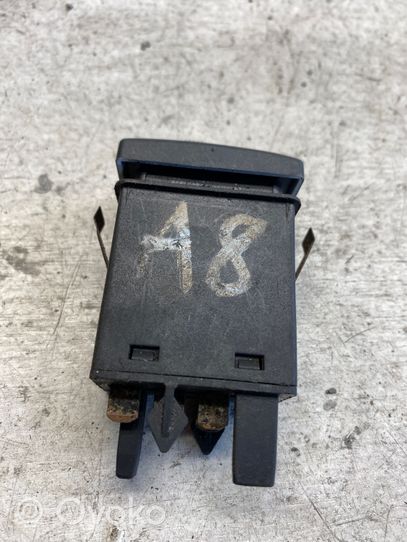 Audi A8 S8 D2 4D Interrupteur feux de détresse 4d0941509a