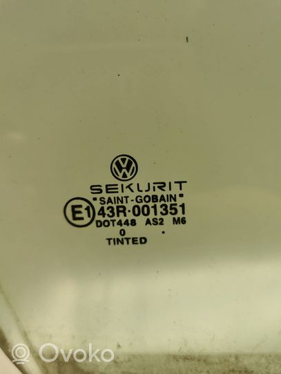 Volkswagen Golf IV Front door window glass four-door 43R001351