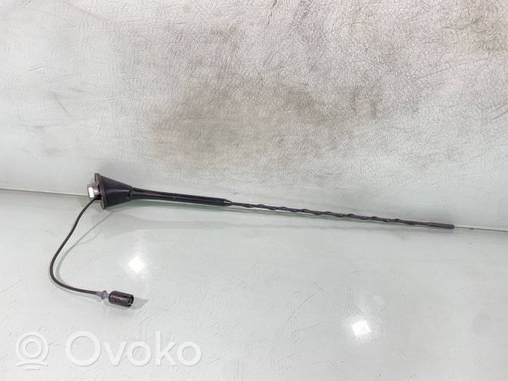 Skoda Octavia Mk2 (1Z) Antenna autoradio 