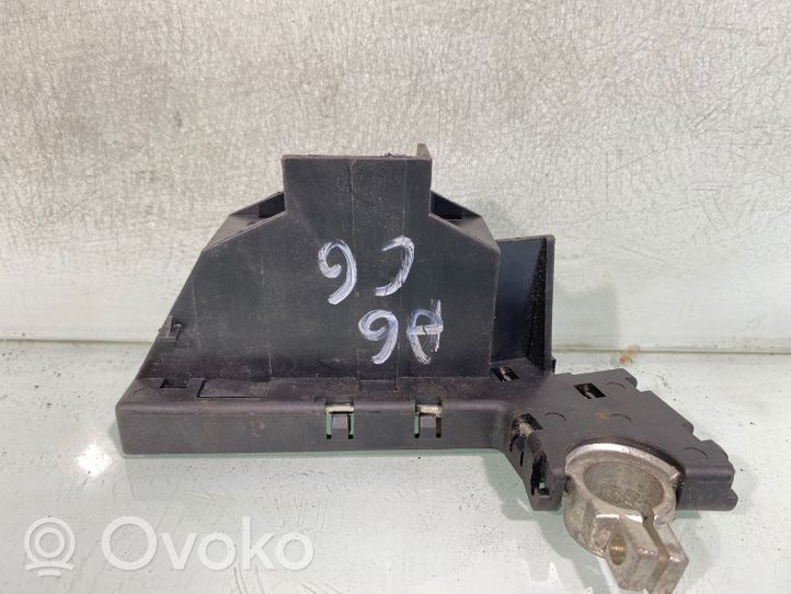 Audi A6 S6 C6 4F Cavo positivo (batteria) 4f0915459