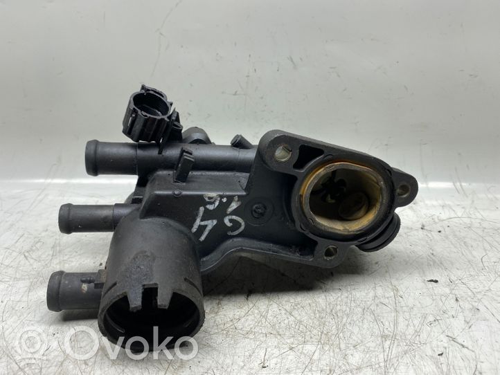 Volkswagen Golf IV Termostat / Obudowa termostatu 032121111