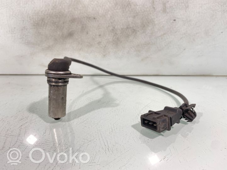 Audi A4 S4 B5 8D Camshaft position sensor 038907313