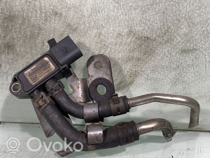 Skoda Octavia Mk2 (1Z) Sensore di pressione dei gas di scarico 076906051a
