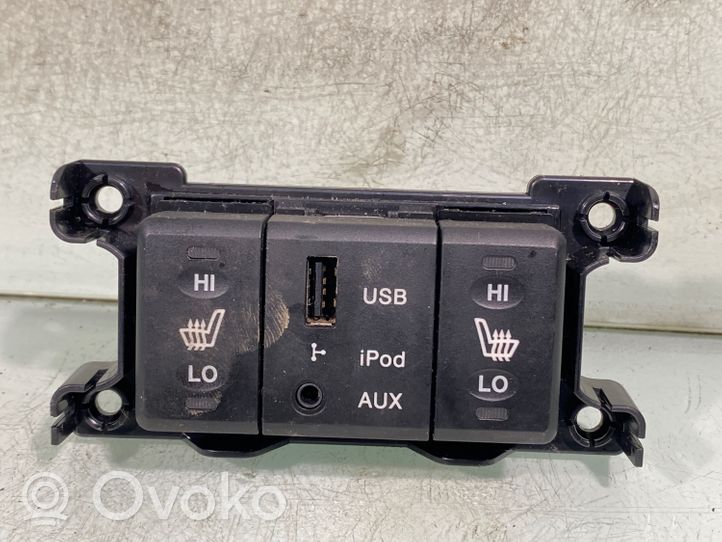 Hyundai Santa Fe Seat heating switch 201006175