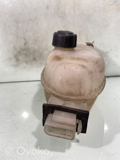 Renault Trafic II (X83) Vase d'expansion / bouchon de réservoir de liquide de refroidissement 7700312900