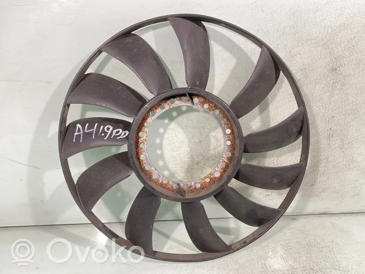 Audi A4 S4 B6 8E 8H Hélice moteur ventilateur 058121301b