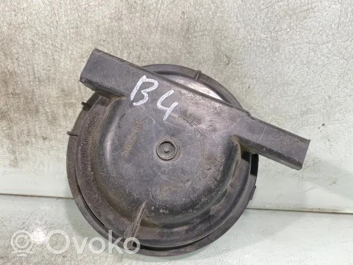 Audi 80 90 S2 B4 Osłona żarówki lampy przedniej 1305219013