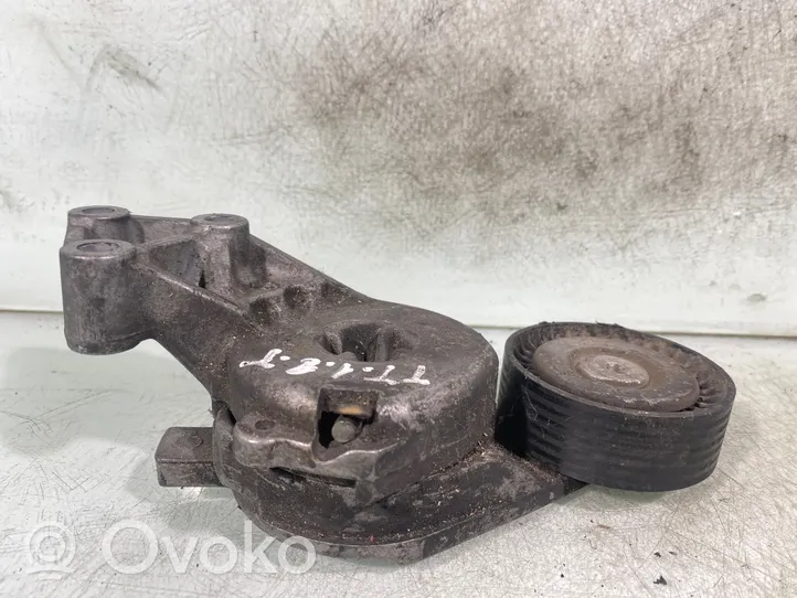 Audi TT Mk1 Napinacz paska alternatora 06a903315e