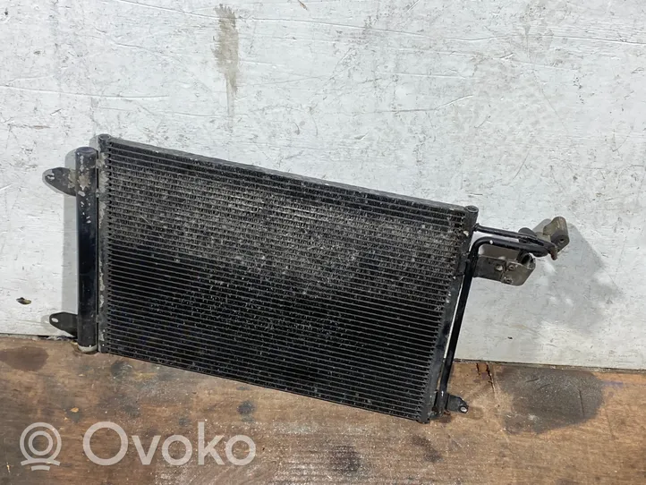 Skoda Octavia Mk2 (1Z) Skraplacz / Chłodnica klimatyzacji 1k0820411s