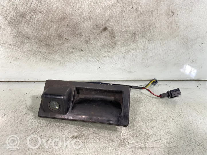 Volkswagen PASSAT B7 Tailgate/trunk/boot exterior handle 5n0827566