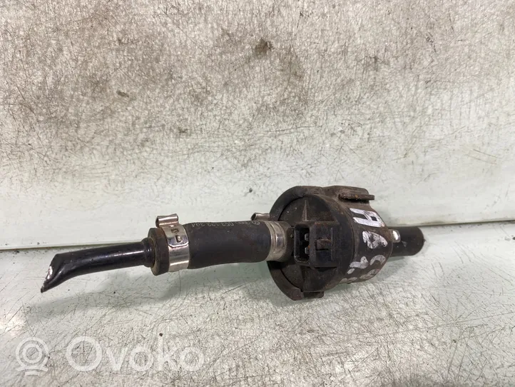 Audi A6 S6 C4 4A Valve vacuum 058133459