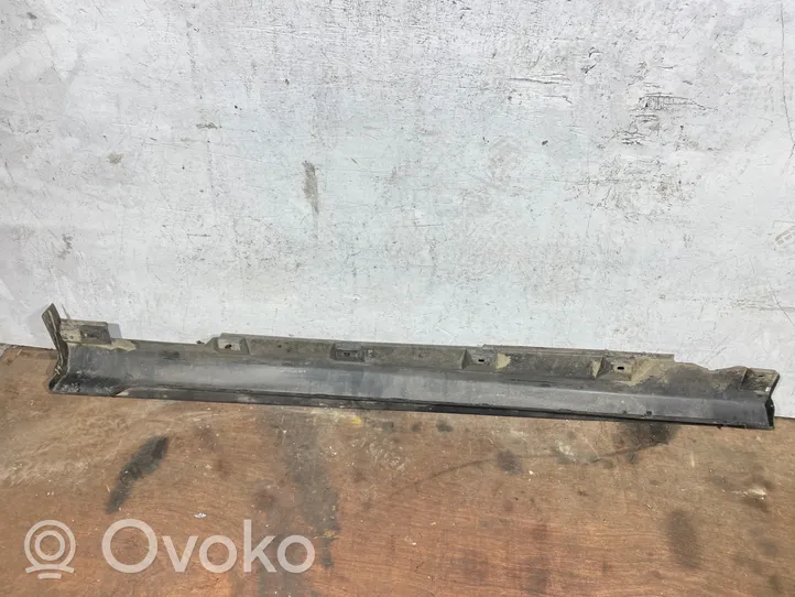 Ford Focus Sill 