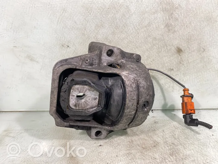 Audi A4 S4 B8 8K Supporto di montaggio del motore 8r0199381