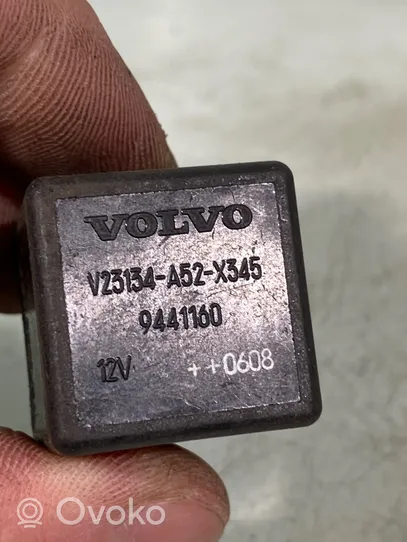 Volvo V70 Inne przekaźniki 9441160