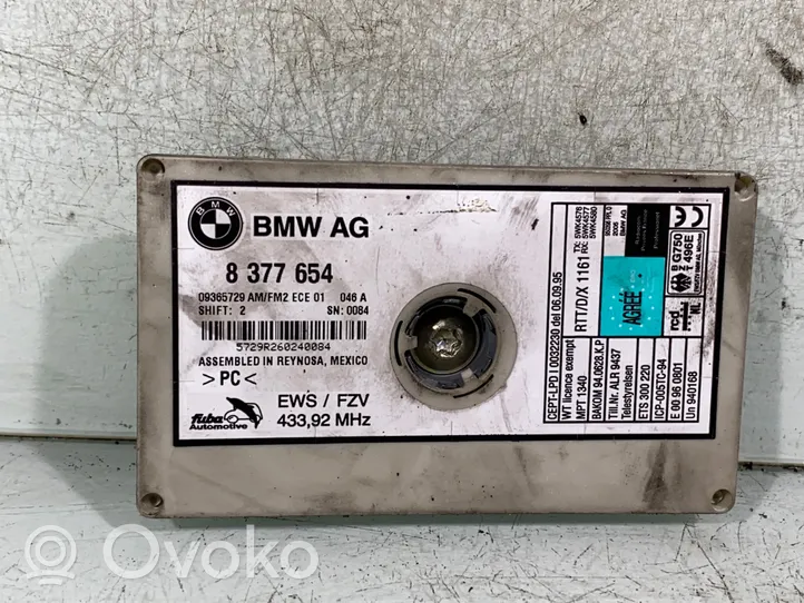 BMW X5 E53 Antennin ohjainlaite 8377654