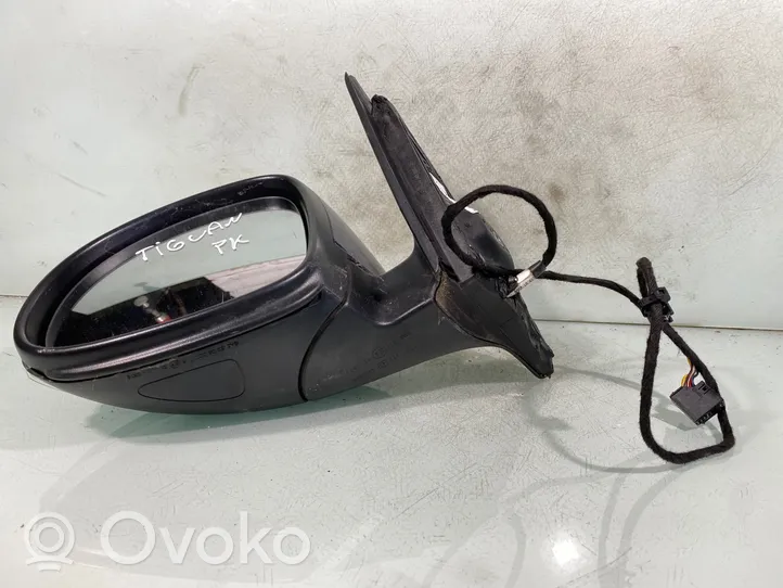 Volkswagen Tiguan Front door electric wing mirror 