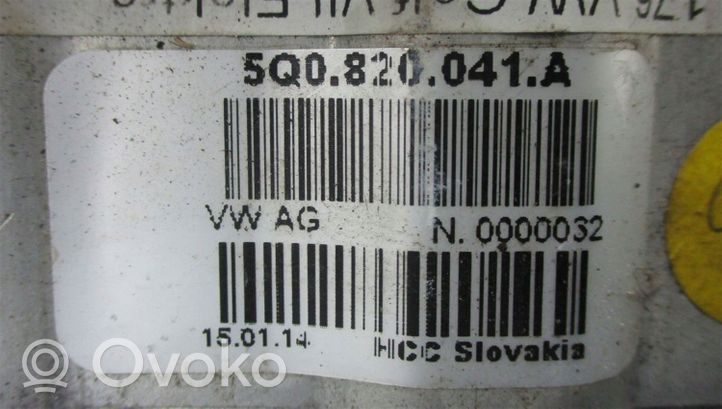 Volkswagen Golf VII Ilmastointilaitteen sisälauhdutin (A/C) 5Q0820041A