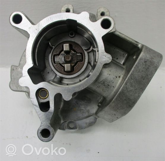 Audi A3 S3 8V Alipainepumppu 06K145100AA