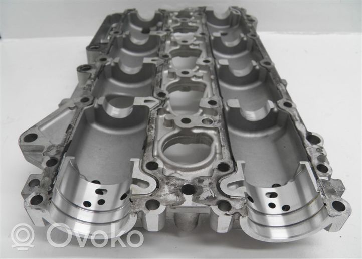 Volvo XC60 Rocker cam cover 31316034