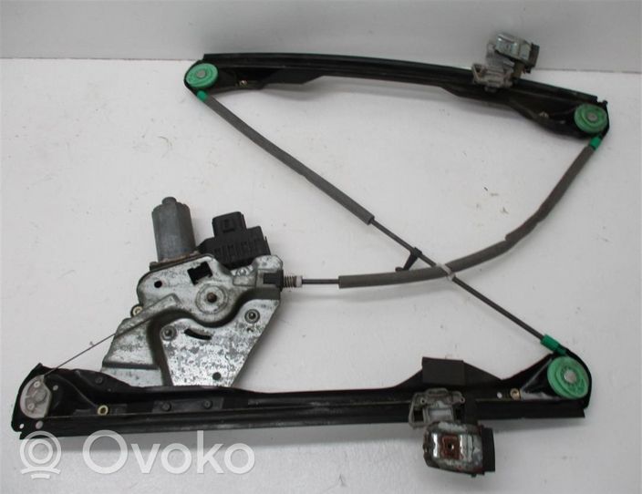 Ford Focus Alzacristalli della portiera anteriore con motorino XS4123200