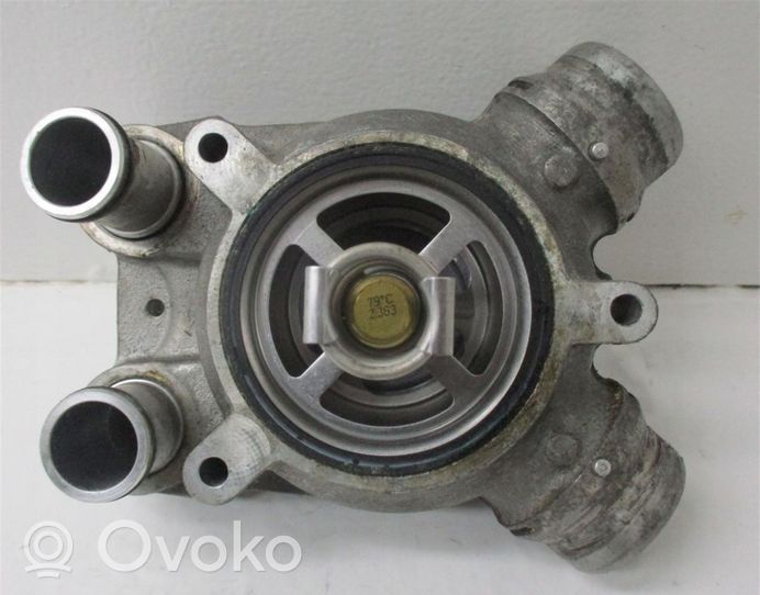 BMW 5 E60 E61 Termostato korpusas 7833761