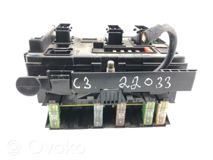 Citroen C3 Module de fusibles 9643498880