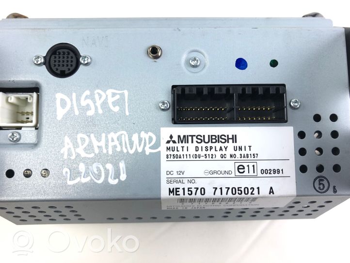 Mitsubishi Grandis Radija/ CD/DVD grotuvas/ navigacija 8750A111