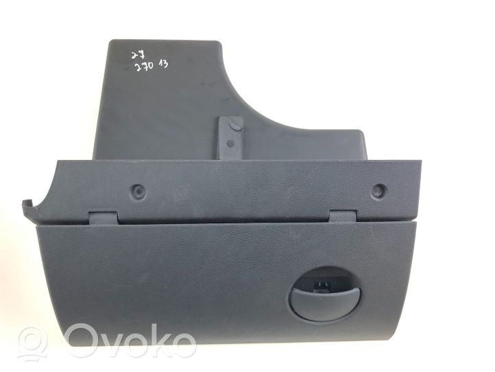 Chevrolet Corsa Glove box 09114403