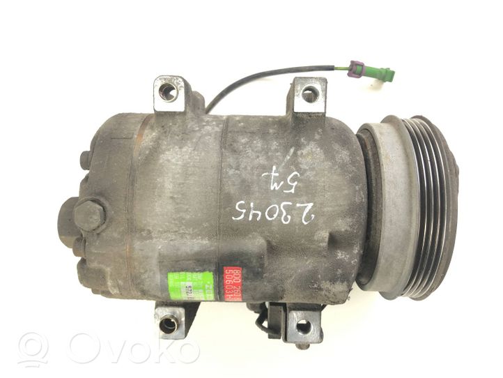 Audi A4 S4 B5 8D Compressore aria condizionata (A/C) (pompa) 8D0260805