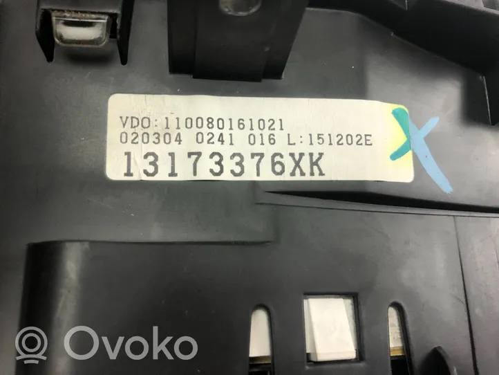 Opel Meriva A Geschwindigkeitsmesser Cockpit 88311302