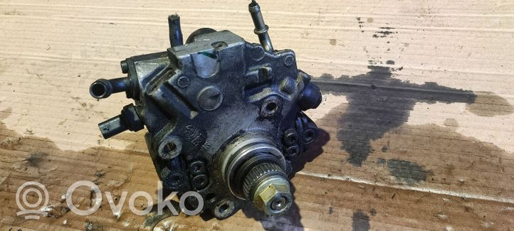 Mercedes-Benz E W212 Polttoaineen ruiskutuksen suurpainepumppu A6510701801