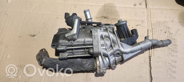 Land Rover Discovery 4 - LR4 Valvola di raffreddamento EGR 9X2Q9D438DA