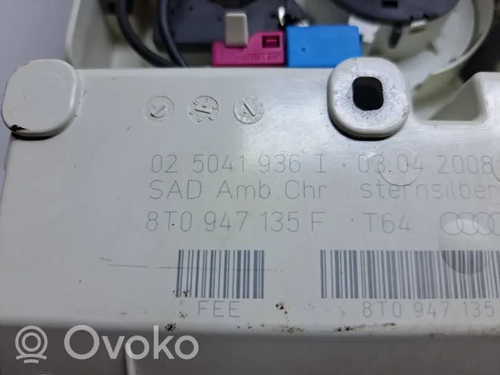 Audi A4 S4 B8 8K Światło fotela przedniego 8T0947135F