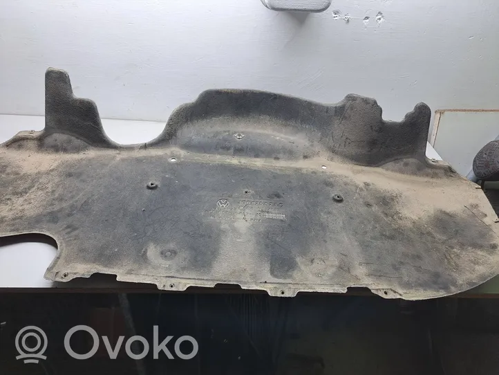 Volkswagen PASSAT B8 Osłona tylna podwozia pod zderzak 3G0825523C